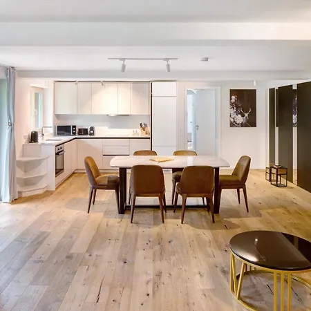 Hébergement de vacances Skylodges Mit 9 Hofsgrund