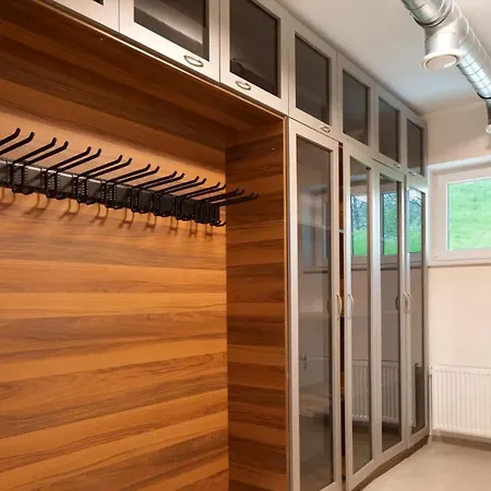 Skylodges Mit 9 오베리드